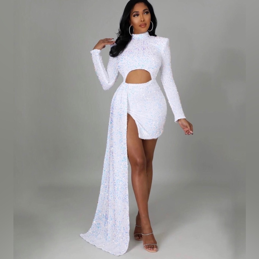 Exclusive kisses dress